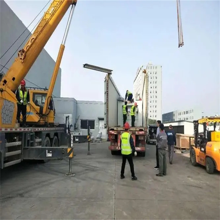 南明如何找到附近的吊车救援服务